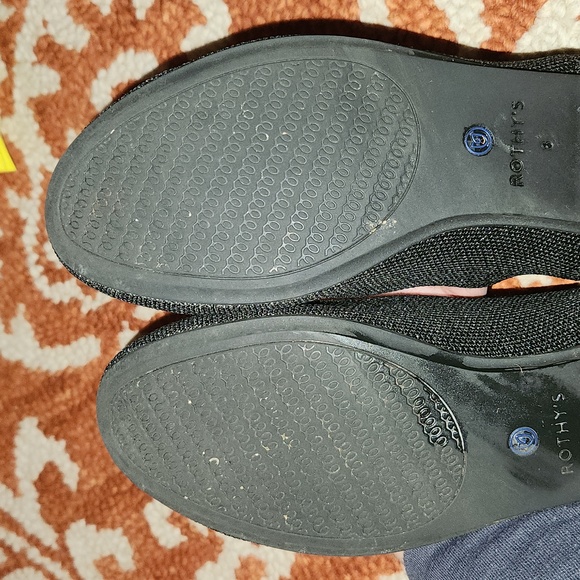Rothy's black round toe flats size 8 - Picture 10 of 14